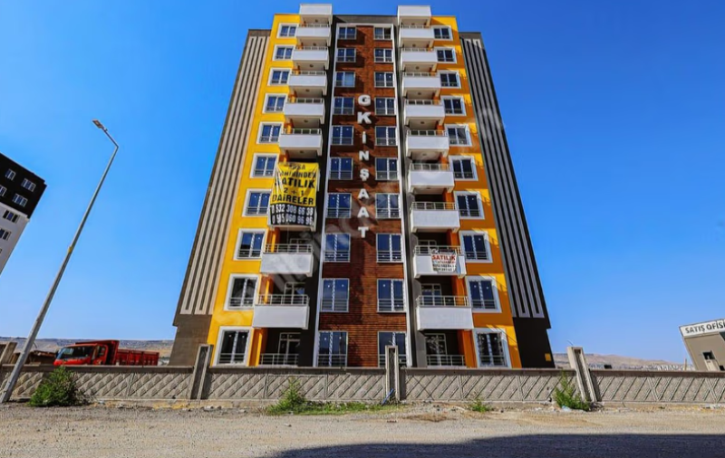 ŞEHİR HASTANESİ KARŞISI MEMURDAN 2+1 SIFIR daire