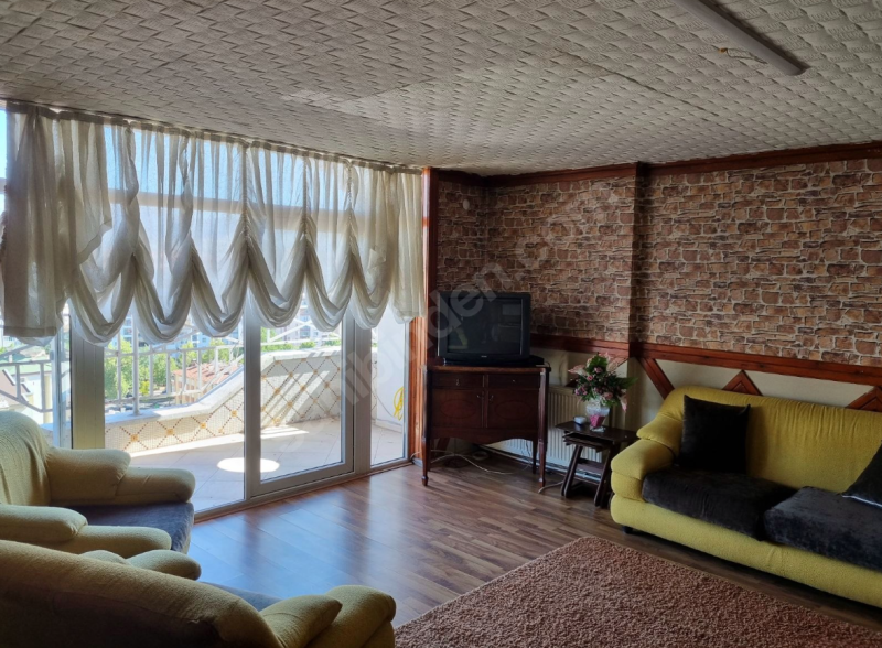 ALPASLAN'DA KİRALIK EŞYALI DAİRE
