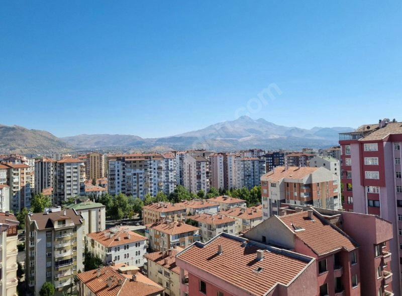 ALPASLAN'DA KİRALIK EŞYALI DAİRE