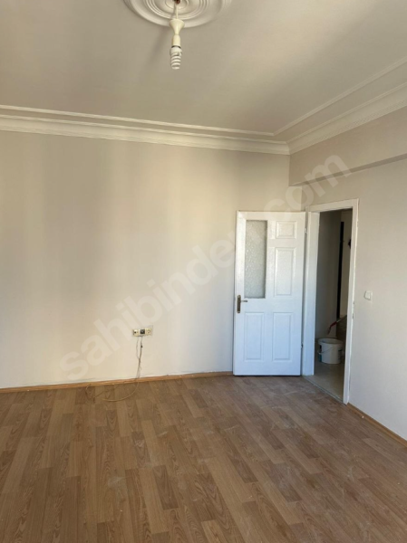 SAHIBINDEN 3+1 KOMBILI YENİ BOYANDI
