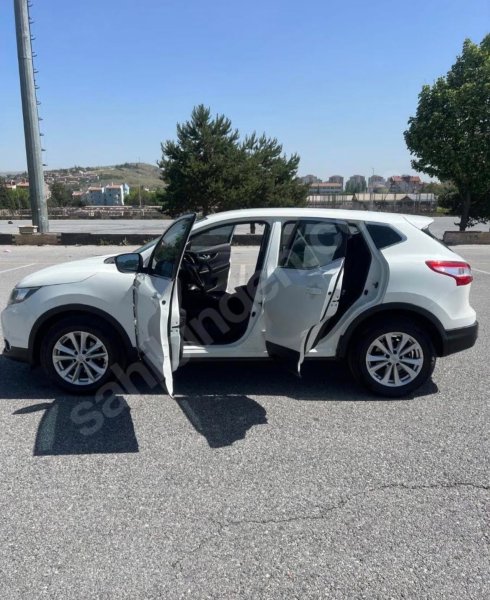 Nissan Qashqai 2015 129.000 KM'de