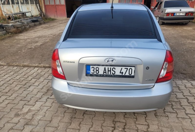 2011 Hyundai Era