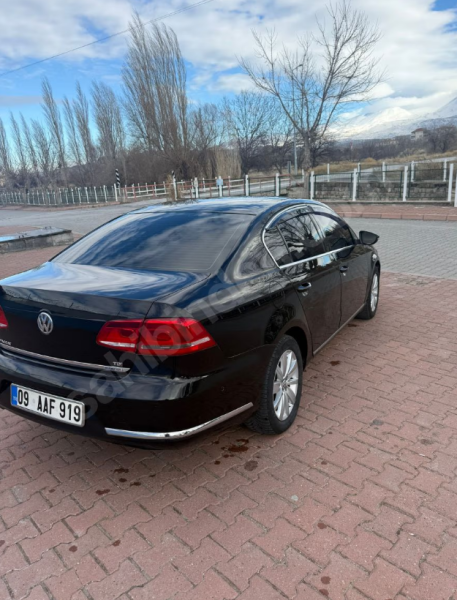 ACİL...PASSAT B7 TEK DEGİSEN 2.5 PARCA BOYA HARİCİ HATASİZ