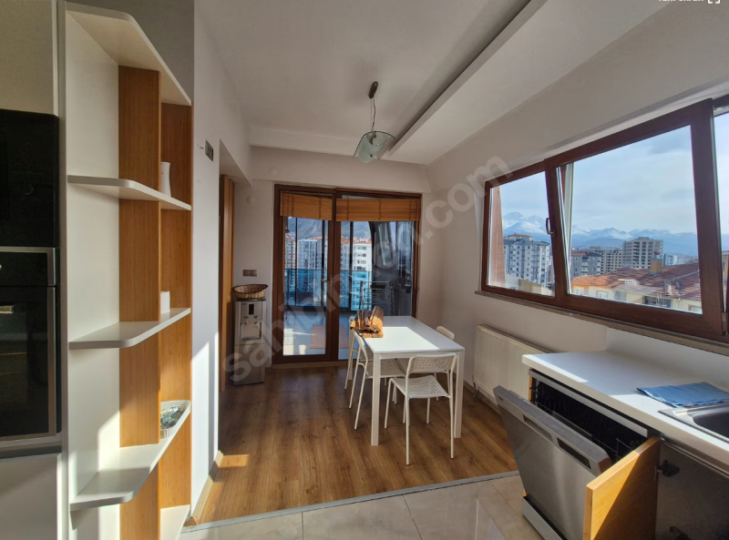 Talas Yenidoğan Etna icon sitesinde 4+1 full eşyalı Kiralık