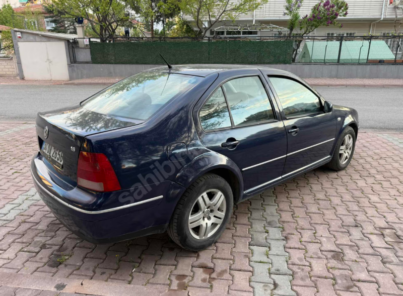 Düşük km li kasası güzel