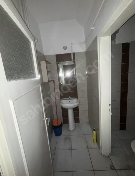 NATO CADDESİNDE KİRALIK DAİRE
