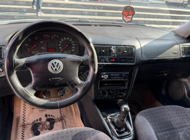 TEMİZ BAKIMLI 2000 MODEL GOLF 4 COMFORTLİNE