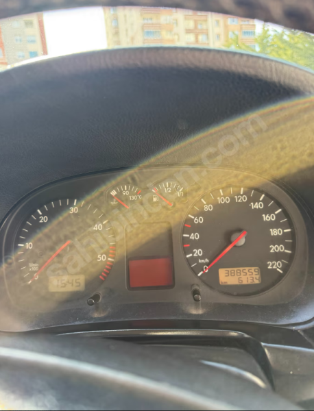 TEMİZ BAKIMLI 2000 MODEL GOLF 4 COMFORTLİNE