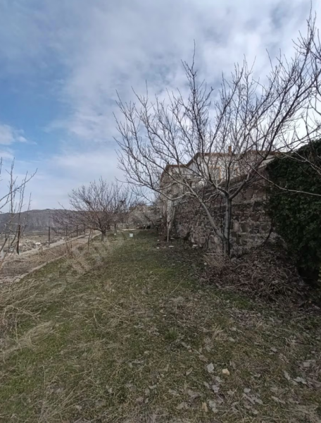 Cayirkasi Evlerinde 975 M Arsali 3+1 Yazlik
