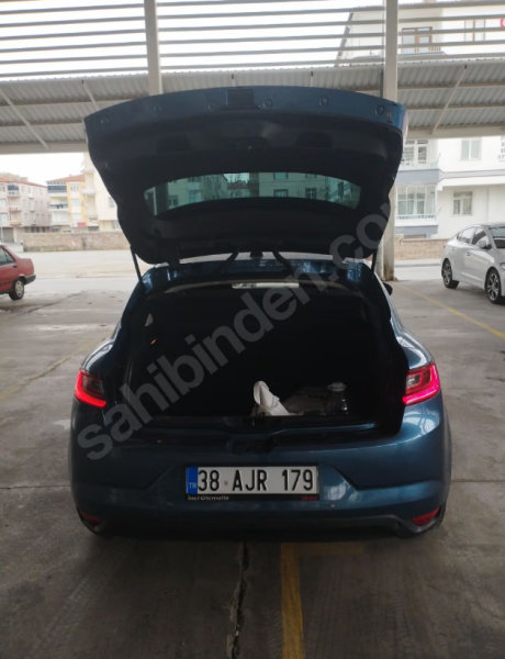 Sahibinden hatasız boyasız Megane