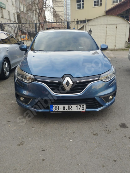 Sahibinden hatasız boyasız Megane