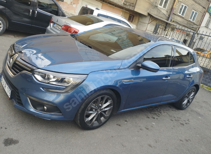 Sahibinden hatasız boyasız Megane