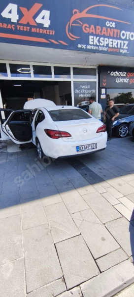 40 binde DEGİSENSİZ. EKPERTİZ RESİMDE. AGİR HASAR KAYİTLİ.