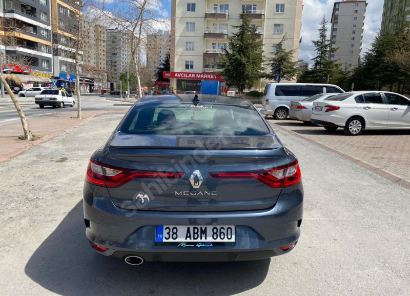 SAHİBİNDEN HATASIZ TEMİZ AİLE ARACI