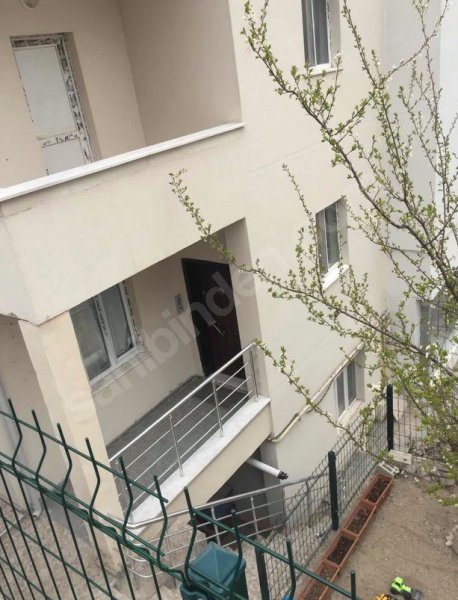 Paraşüt Alanına Yakın Bahçeli Ara Kat Daire