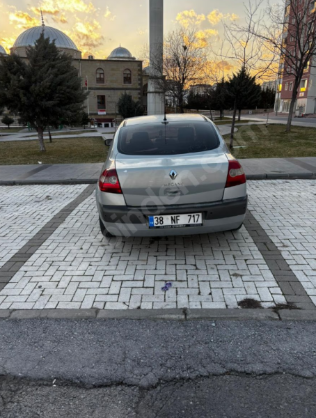 TEMİZ HATASIZ AYARINDA MEGANE 2