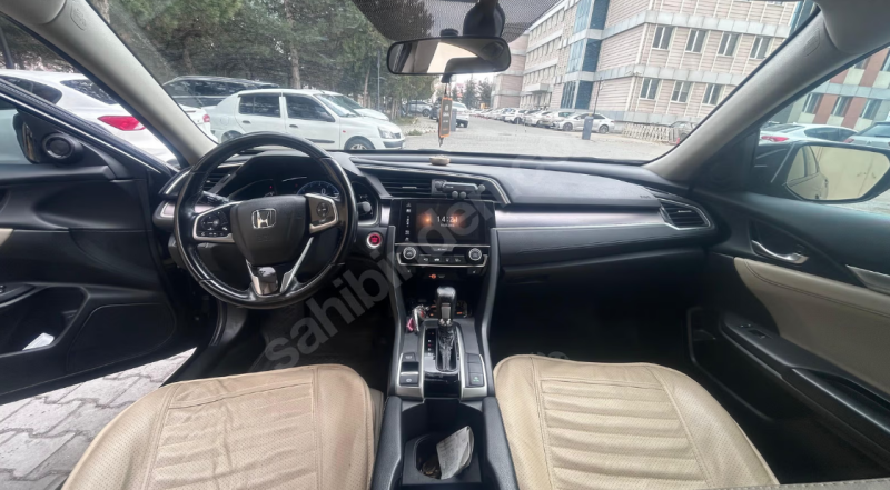 İLK SAHİBİNDEN TEMİZ- BAKIMLI 105 BİN KM HONDA CİVİC