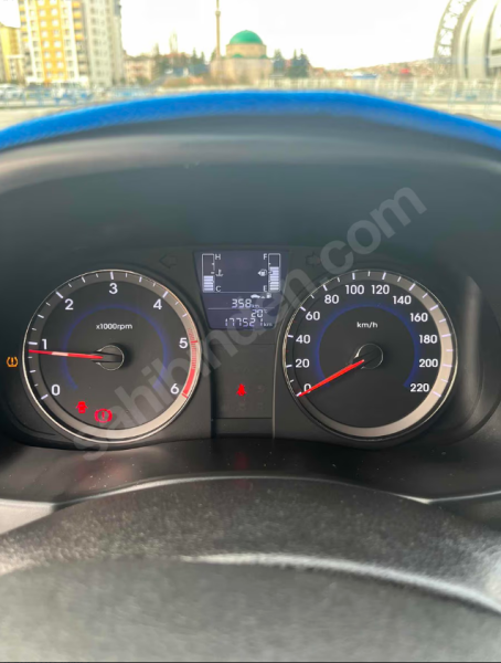 SAHİBİNDEN ORJİNAL ACCENT BLUE