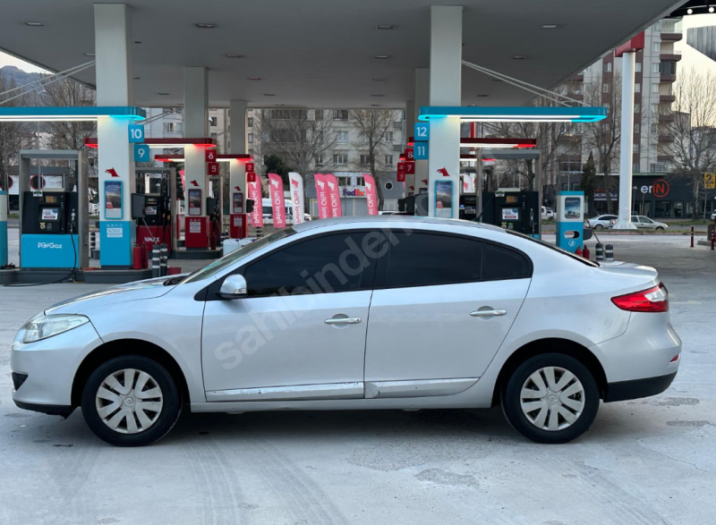 SAHİBİNDEN HATASIZ BOYASIZ TRAMERSİZ FLUENCE