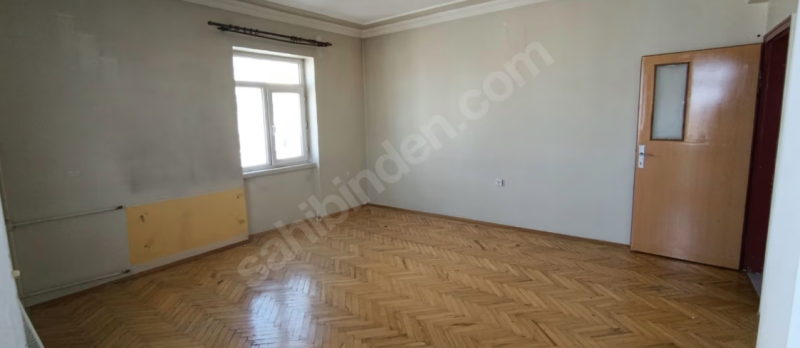 Sahibinden Kiracılı Anayurt meydana 1dk.yürüme mesafesi