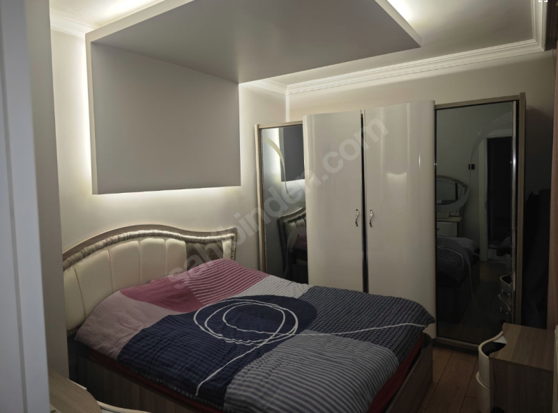 Sivas Caddesinde Cadde Manzaralı full yapılı 4+1 Kombili
