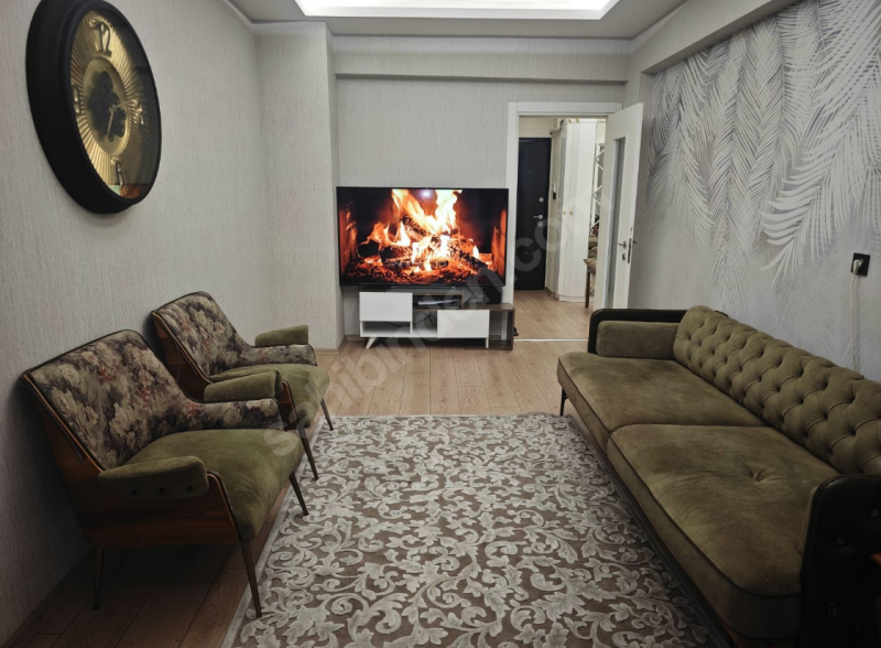 Sivas Caddesinde Cadde Manzaralı full yapılı 4+1 Kombili