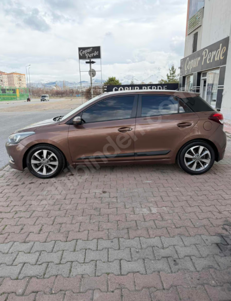 2015 Lansman rengi hundai i20 1.2mpi elit blue