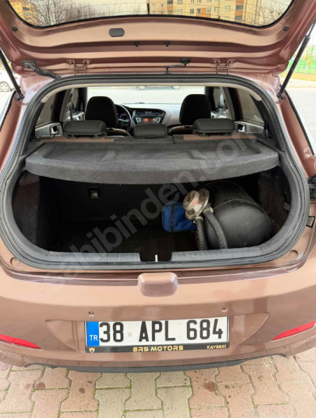 2015 Lansman rengi hundai i20 1.2mpi elit blue