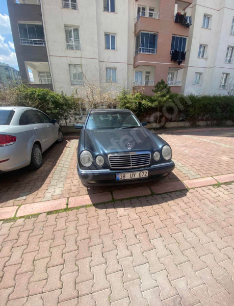 SAHİBİNDEN E 200 KOMP. AVANTGARDE OTOMATİK 186 HP