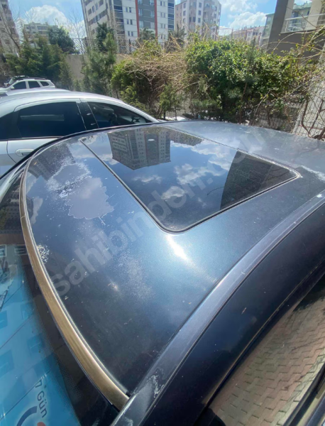 SAHİBİNDEN E 200 KOMP. AVANTGARDE OTOMATİK 186 HP
