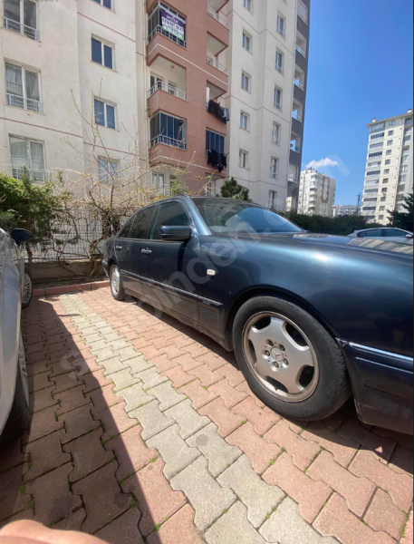 SAHİBİNDEN E 200 KOMP. AVANTGARDE OTOMATİK 186 HP
