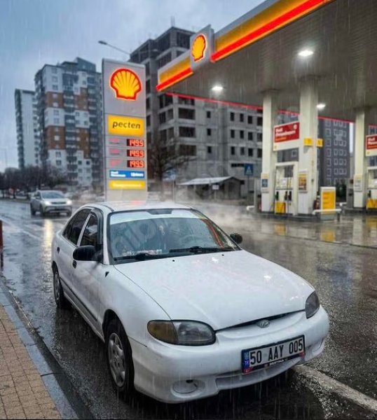 SATILIK HYUNDAI ACCENT 1.3 LX (2000 MODEL)