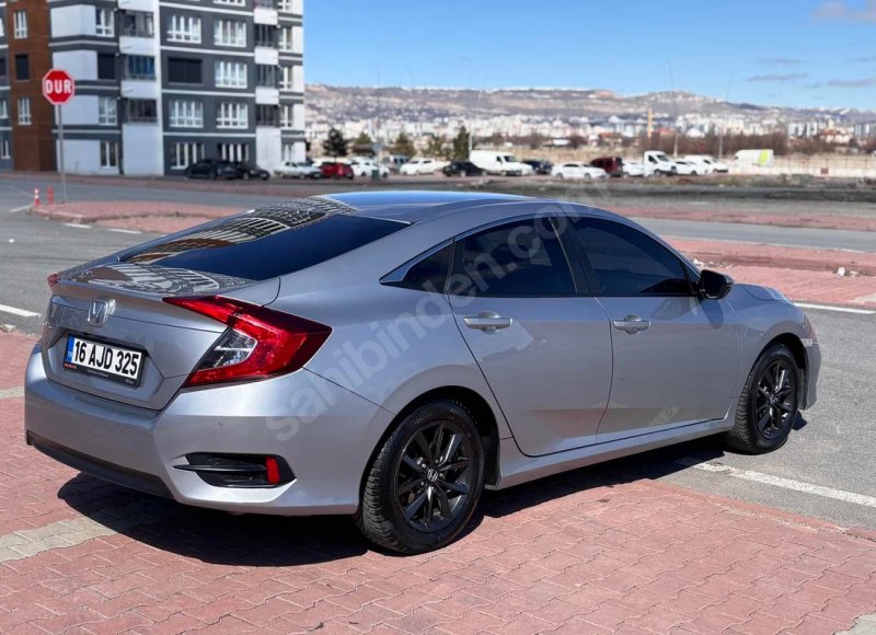 SAHİBİNDEN HATASIZ-BOYASIZ-DEĞİŞENSİZ-TRAMERSİZ 98.000KM