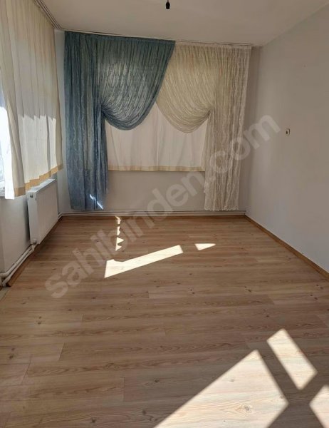 Orta kat içerisi ful yapılı