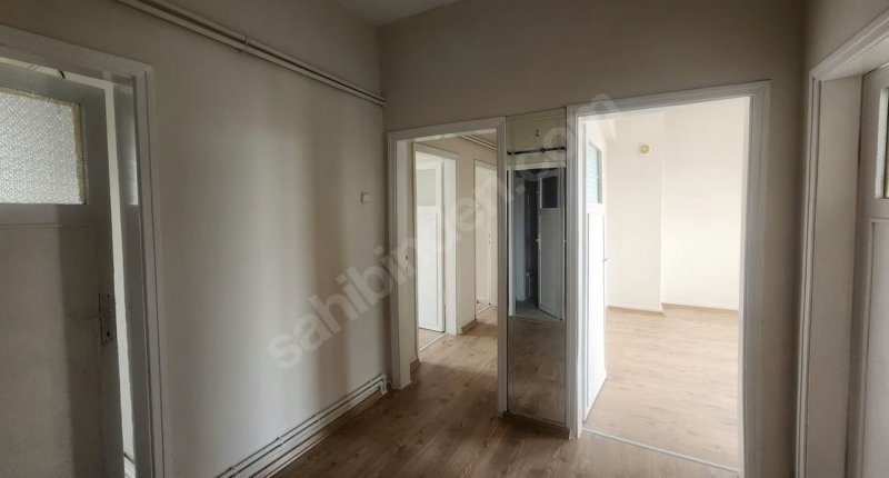 Ziyagökalp Mahallesinde Yenilenmiş Asansörlü 3+1 Satılık Daire