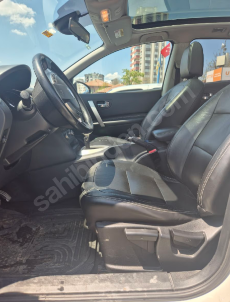 NISSAN QASHQAI 1.6 PLATINUM OTOMATİK ORİJİNAL
