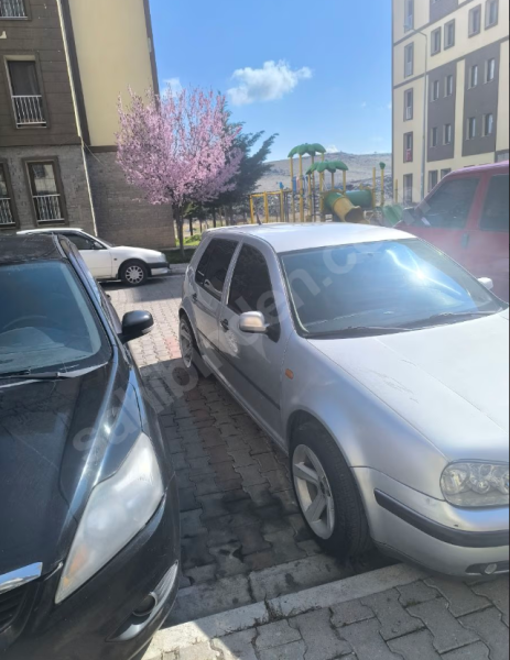 BAKIMLI GOLF4