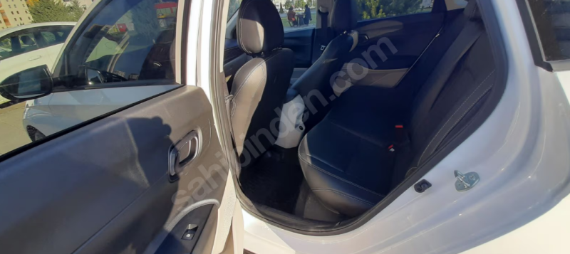 BAKIMLI EKSTRALI İ20 STYLE PLUS 17.000 KM