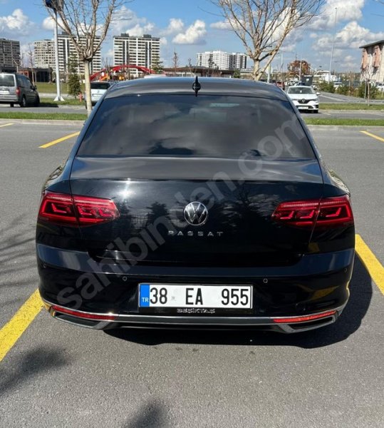 2022 Passat Elegance 65bin Km Hatasiz-Boyasız-Değişensiz-Tramersiz