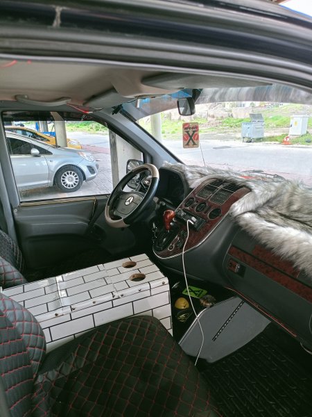 Mersedes Vito otomatik vites otomobil ruhsatlı 1999 110DCİ model