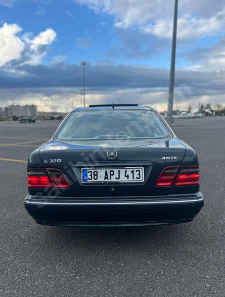 PAHALI BAŞKA , KIYMETLİ BAŞKA... W210 E320 4 MATİK