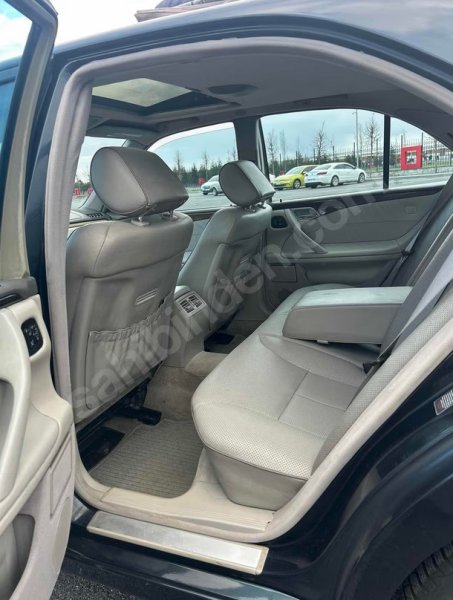 PAHALI BAŞKA , KIYMETLİ BAŞKA... W210 E320 4 MATİK