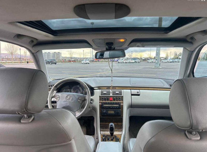 PAHALI BAŞKA , KIYMETLİ BAŞKA... W210 E320 4 MATİK