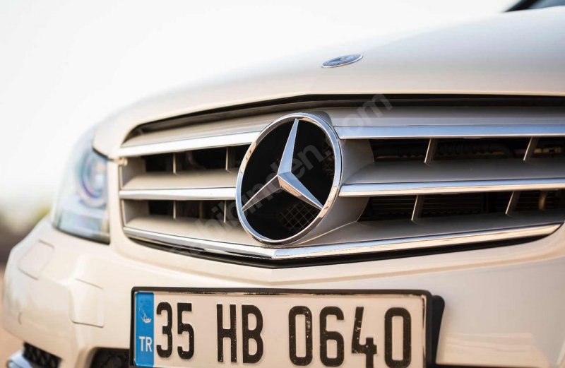 ACİL SATLIK 46.000 Km de Mercedes yetkili servis bakımlı