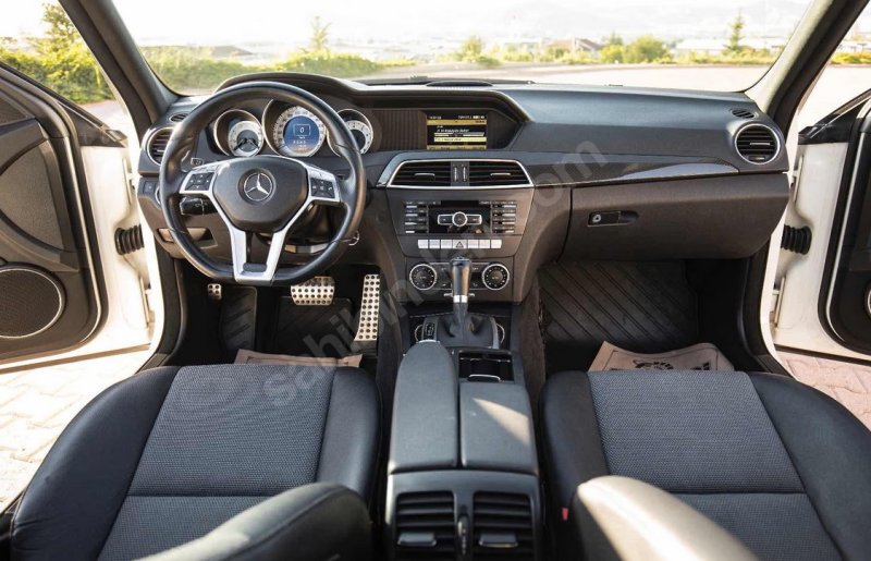 ACİL SATLIK 46.000 Km de Mercedes yetkili servis bakımlı
