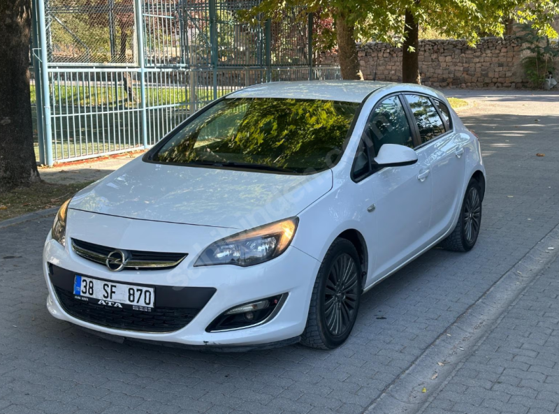 OTOMATİK 2013 Astra 127.000 Km