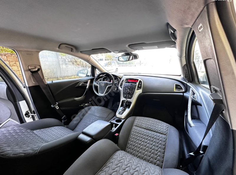 OTOMATİK 2013 Astra 127.000 Km