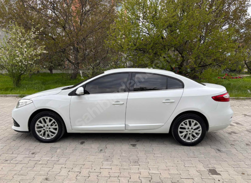 2015 Model Renault Fluence 1.5 Dci 110Hp EDC**Hatasız**Boyasız**