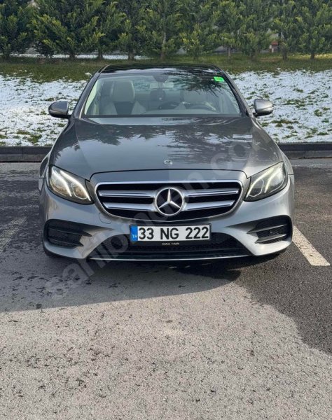 2017 model Mercedes-Benz E180 AMG paket