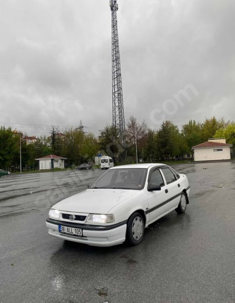BAKIMLI 1992 MODEL OPEL VECTRA